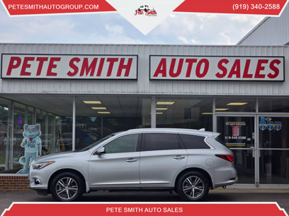 Used 2020 INFINITI QX60 Luxe w/ Essential Package