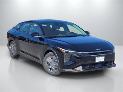 New 2025 Kia K4 LX