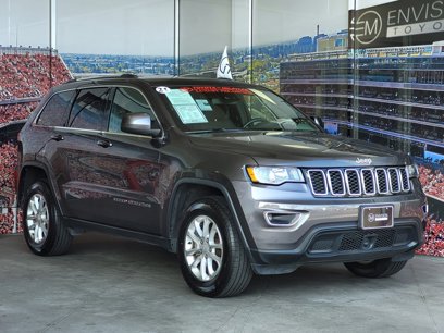 Used 2021 Jeep Grand Cherokee Laredo w/ Security & Convenience Group
