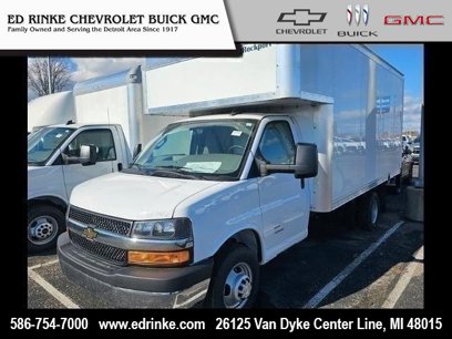 New 2024 Chevrolet Express 4500 w/ Power Convenience Package