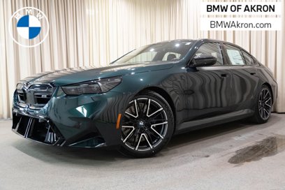 New 2026 BMW M5 w/ Carbon Package