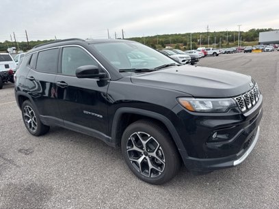 New 2025 Jeep Compass Limited w/ Sun and Sound Group