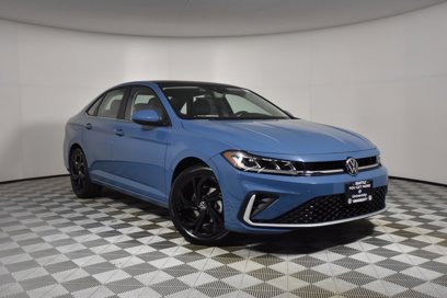 New 2025 Volkswagen Jetta SE