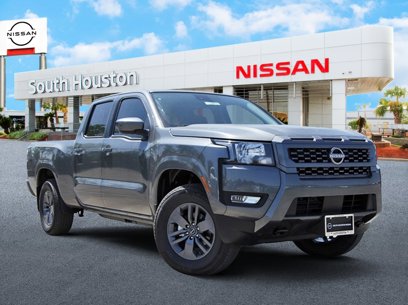 New 2025 Nissan Frontier SV w/ SV Convenience Package