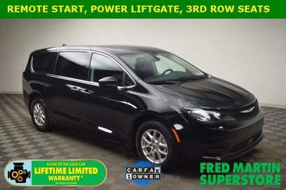 Used 2022 Chrysler Voyager LX