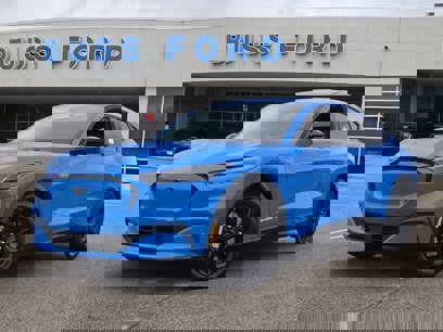 New 2024 Ford Mustang Mach-E Select w/ Comfort Package Lite