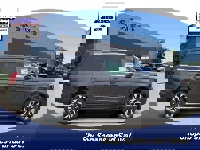 New 2025 Ford Expedition Platinum