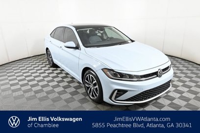 New 2025 Volkswagen Jetta SE