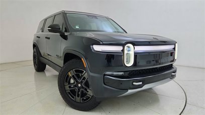 Used 2025 Rivian R1S Adventure