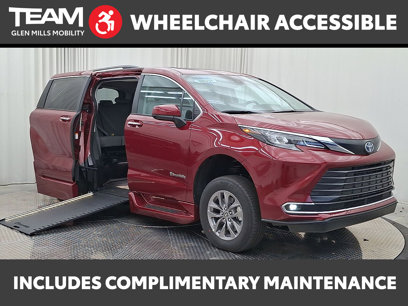 Used 2024 Toyota Sienna XLE