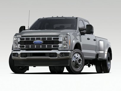 New 2025 Ford F450 XLT w/ FX4 Off-Road Package
