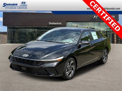 Used 2024 Hyundai Elantra SEL w/ Convenience Package