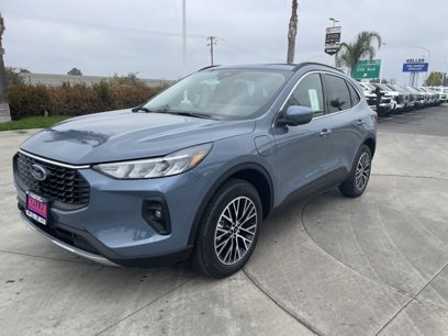New 2025 Ford Escape SE