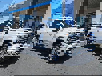 New 2025 Chevrolet Silverado 3500 High Country w/ Technology Package