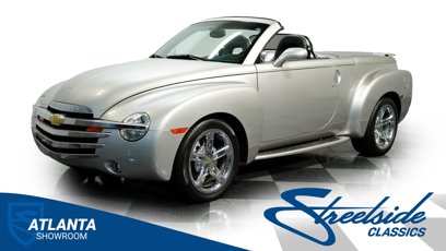 Used 2005 Chevrolet SSR w/ Preferred Equipment Group