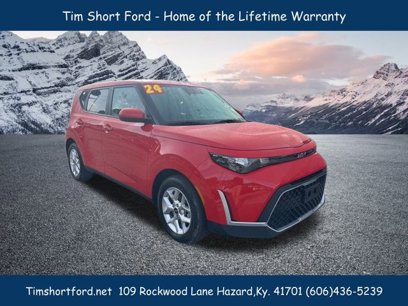 Used 2024 Kia Soul LX w/ Option Group 015