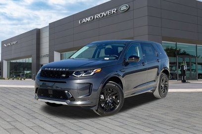 New 2025 Land Rover Discovery Sport S