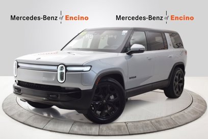 Used 2025 Rivian R1S Adventure