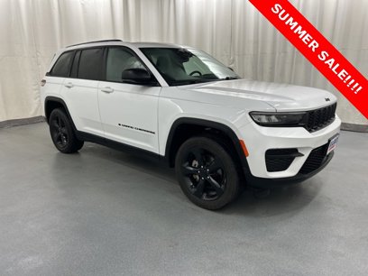 Used 2022 Jeep Grand Cherokee Altitude