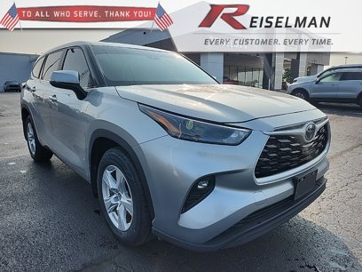 Used 2024 Toyota Highlander LE