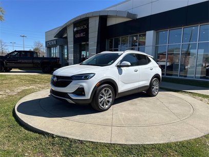 Certified 2022 Buick Encore GX Essence w/ Experience Buick Package
