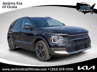 New 2025 Kia Niro EX
