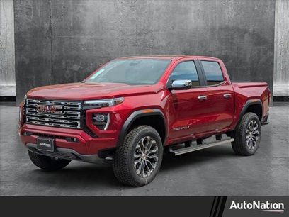 New 2025 GMC Canyon Denali