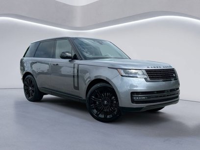 New 2025 Land Rover Range Rover SE