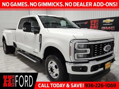 New 2025 Ford F350 Lariat