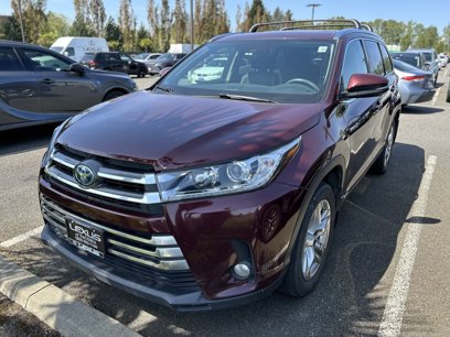 Used 2017 Toyota Highlander Limited