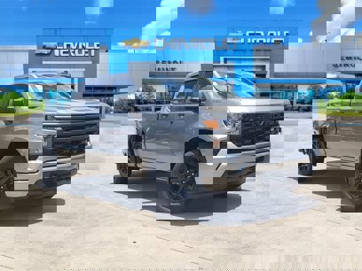 New 2025 Chevrolet Silverado 1500 Custom