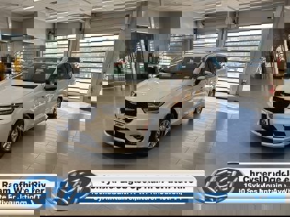 Used 2023 Chrysler Pacifica Touring-L