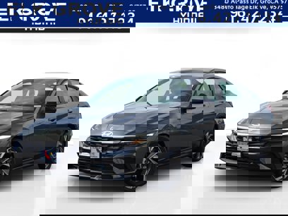 New 2025 Hyundai Elantra SEL