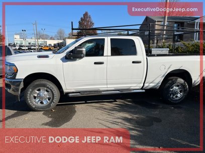 New 2024 RAM 2500 Tradesman w/ Chrome Appearance Group