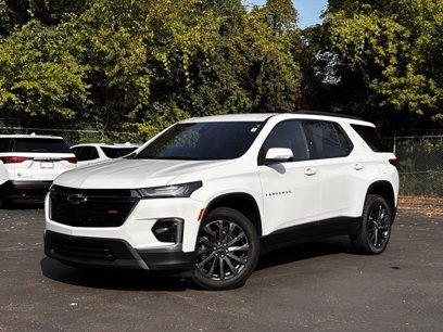 Certified 2024 Chevrolet Traverse RS w/ LPO, Floor Liner Package