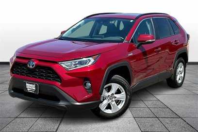 Used 2021 Toyota RAV4 XLE
