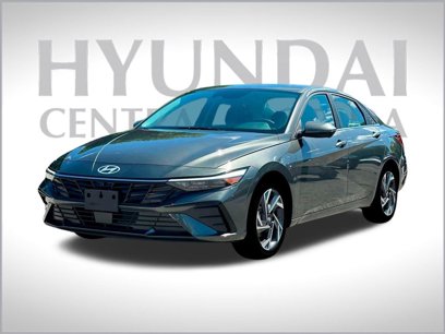 New 2025 Hyundai Elantra Limited
