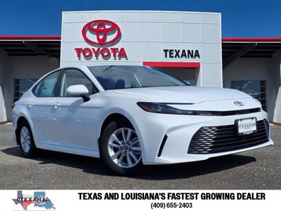 New 2025 Toyota Camry LE w/ Convenience Package