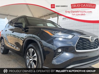 Used 2022 Toyota Highlander XLE