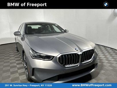 New 2026 BMW 530i xDrive w/ Premium Package