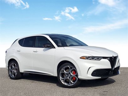 New 2025 Alfa Romeo Tonale Tributo Italiano