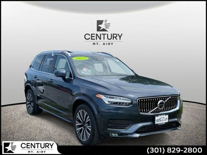 Used 2022 Volvo XC90 T5 Momentum w/ Advanced Package