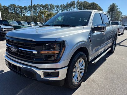 New 2025 Ford F150 XLT w/ Equipment Group 302A MID