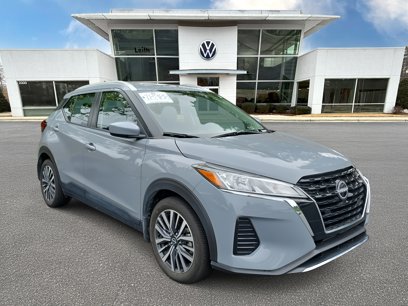 Used 2022 Nissan Kicks SV