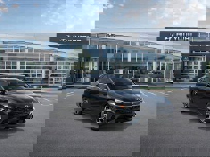 New 2025 Hyundai Elantra Limited