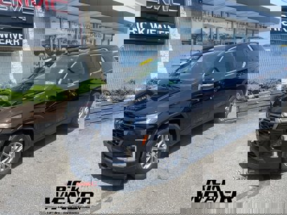 Certified 2022 Chevrolet Traverse LT w/ LPO, Blackout Package