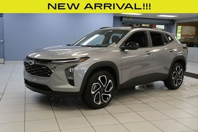 New 2025 Chevrolet Trax RS w/ Driver Confidence Package