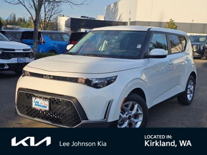 New 2025 Kia Soul LX