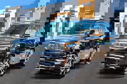 New 2023 Jeep Grand Wagoneer L Series II w/ Convenience Group III