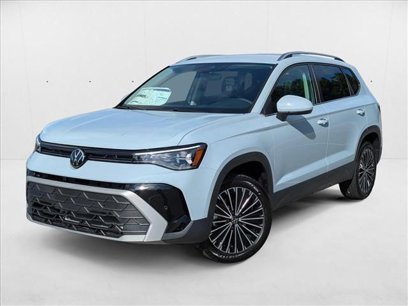 New 2025 Volkswagen Taos SE